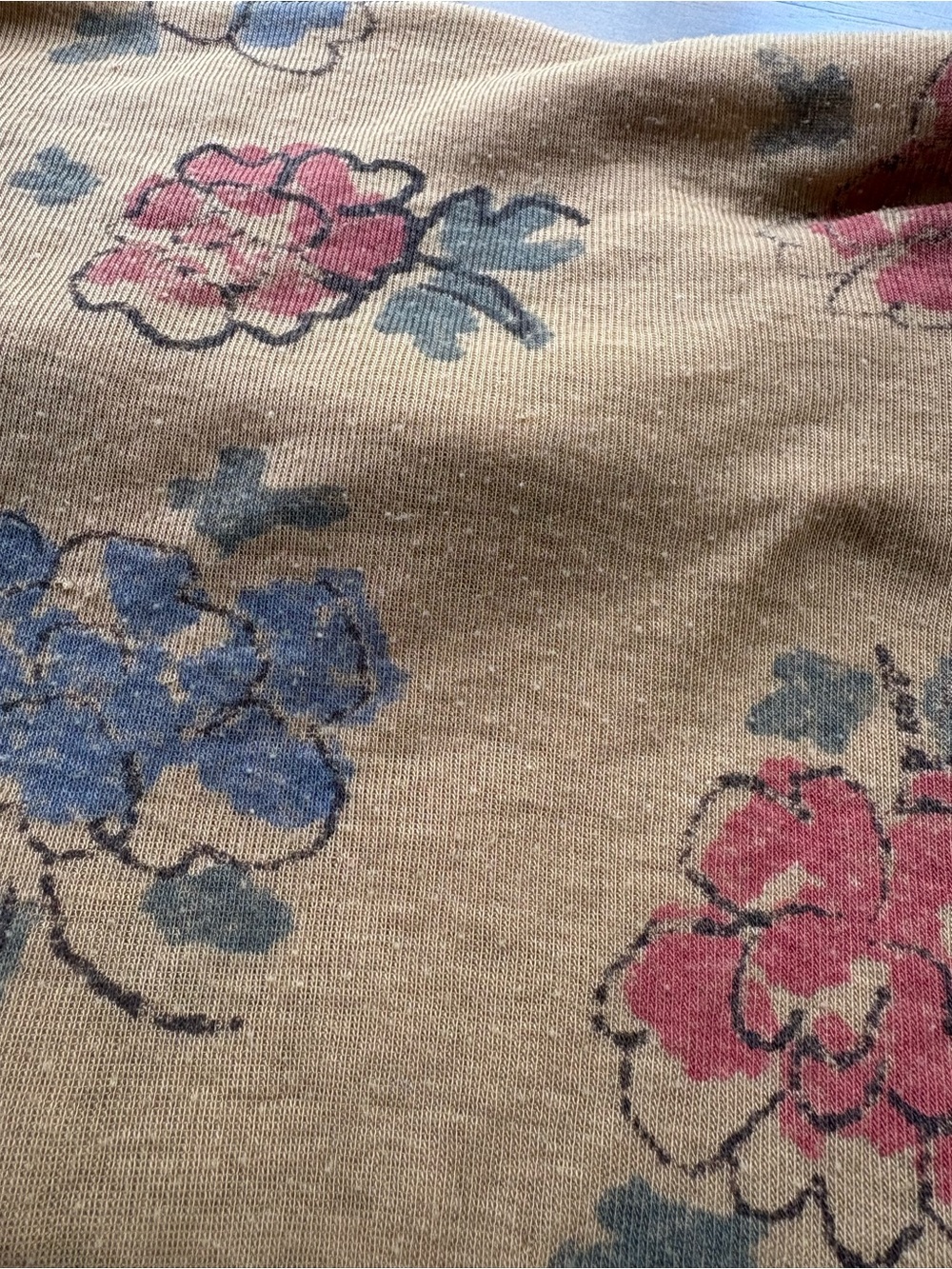 We The Free Printed Floral Boheme Tee in Tan• medium - Picture 6 of 11